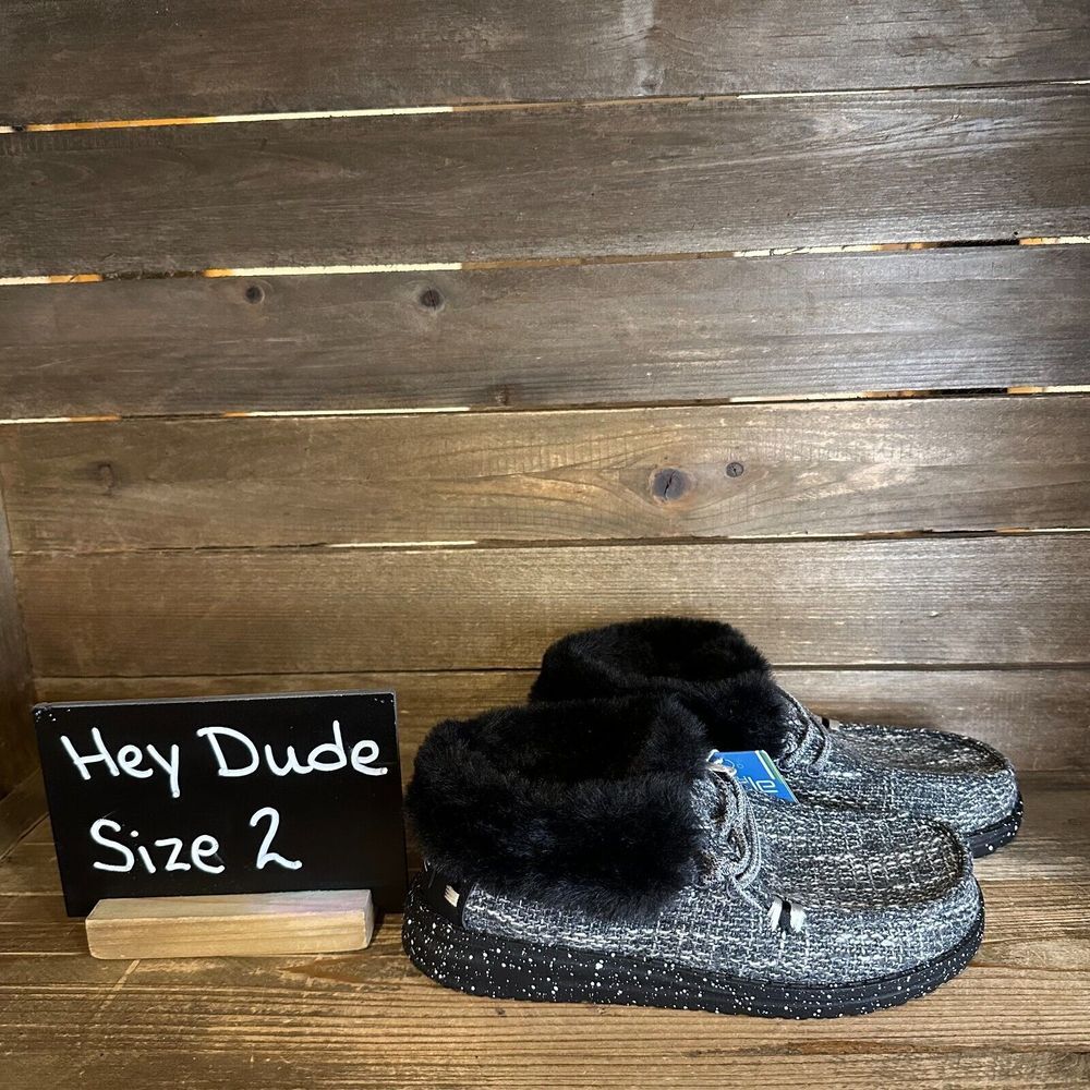 New NWT Big Kids Hey Dude Britt Boho Lined Black Ankle Booties Boots Size 2 Y